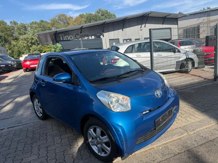 Toyota IQ