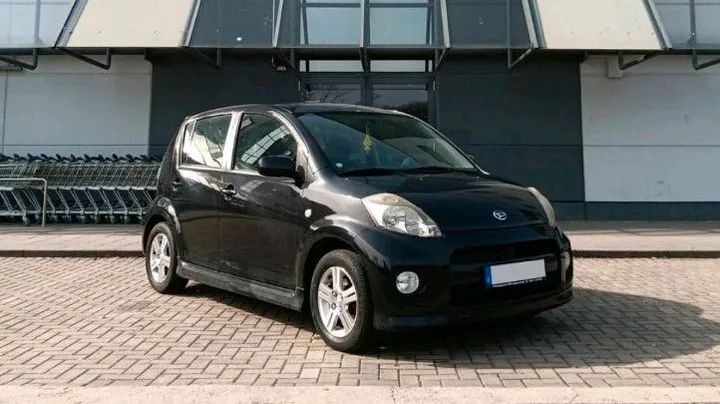Daihatsu Sirion