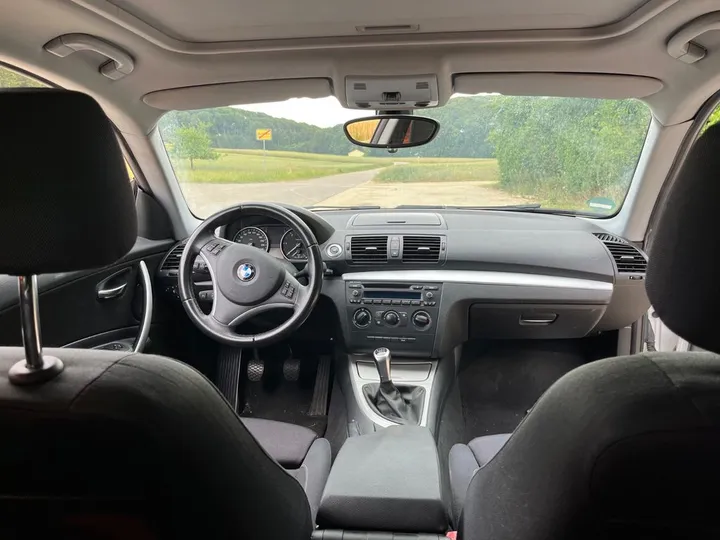 BMW 123