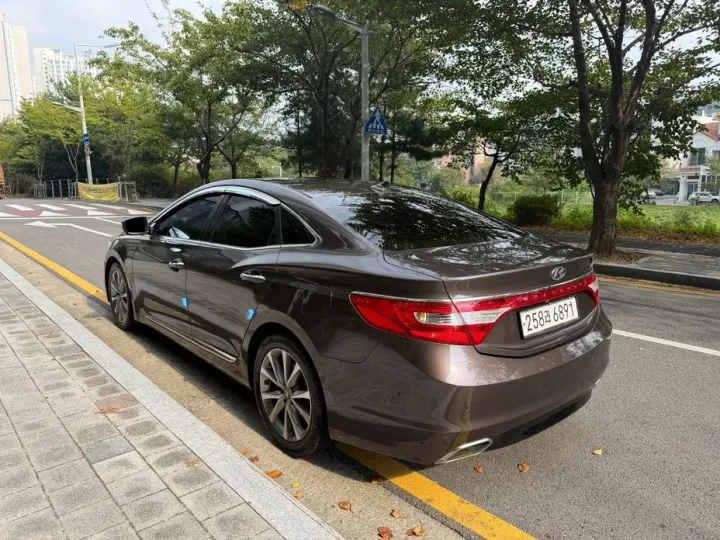 Hyundai Grandeur