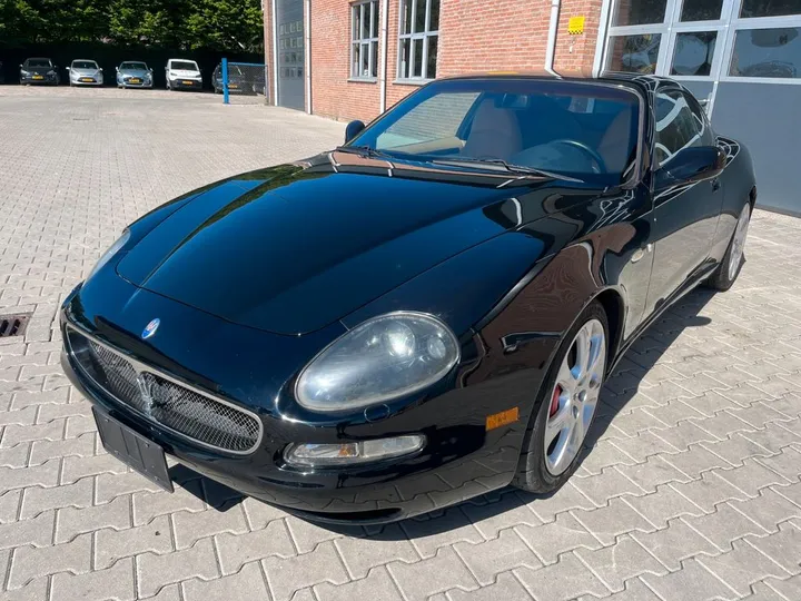 Maserati 4200