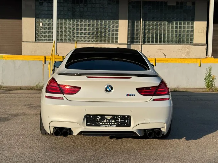 BMW M6