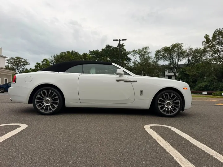 Rolls-Royce Dawn