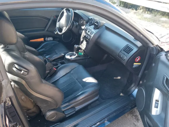 Hyundai Coupe