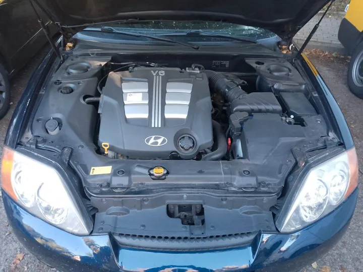 Hyundai Coupe