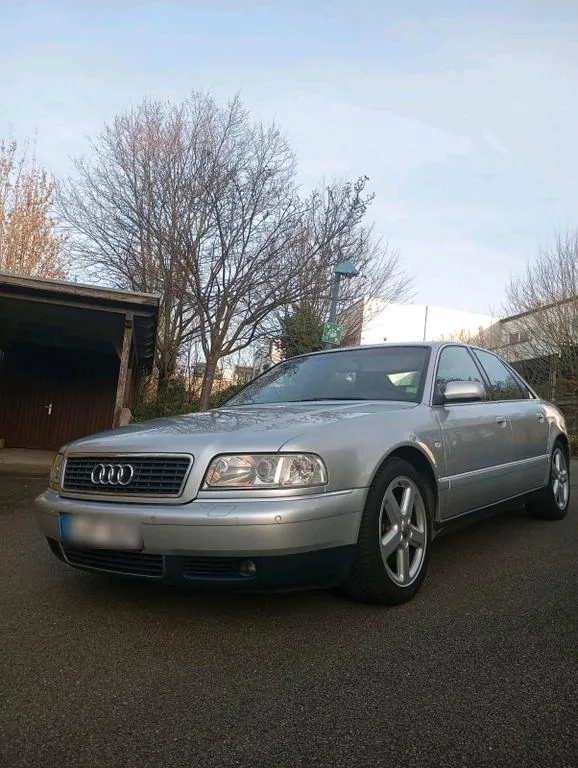 Audi A8