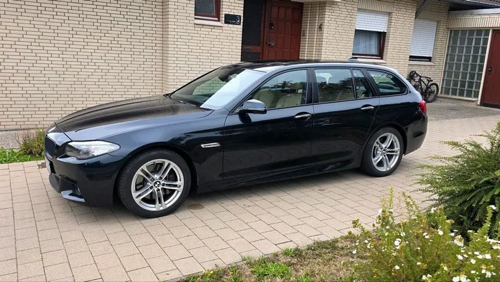 BMW 528
