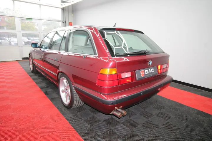 BMW 540