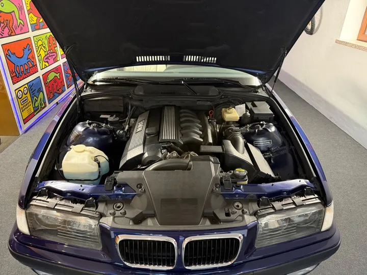 BMW 328