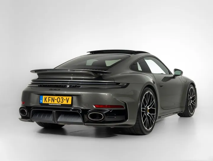 Porsche 992