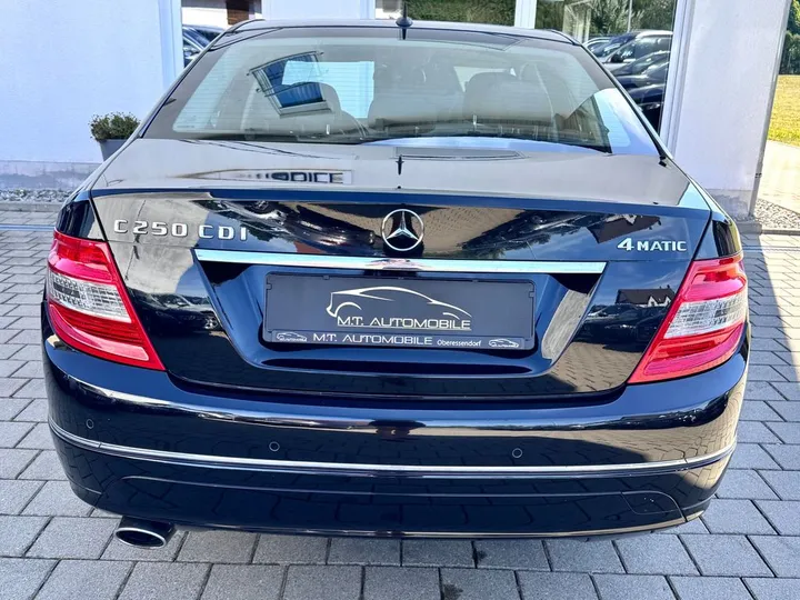 Mercedes-Benz C 250