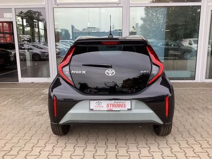 Toyota Aygo (X)