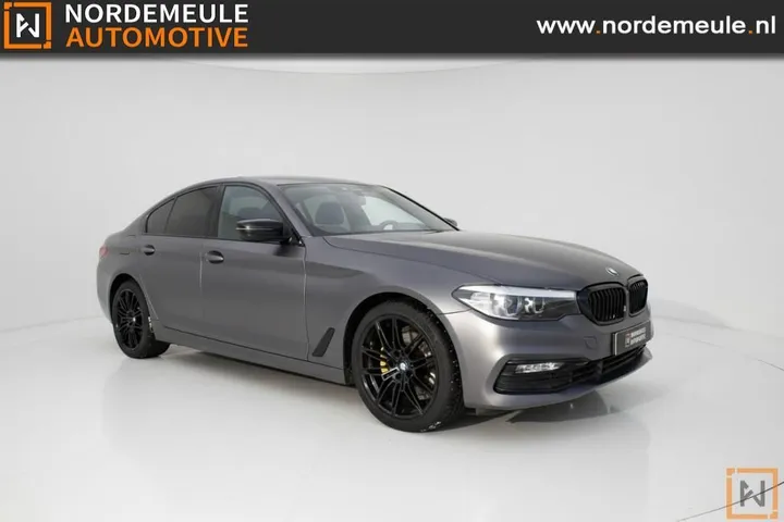 BMW 520