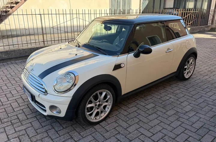 MINI Cooper D