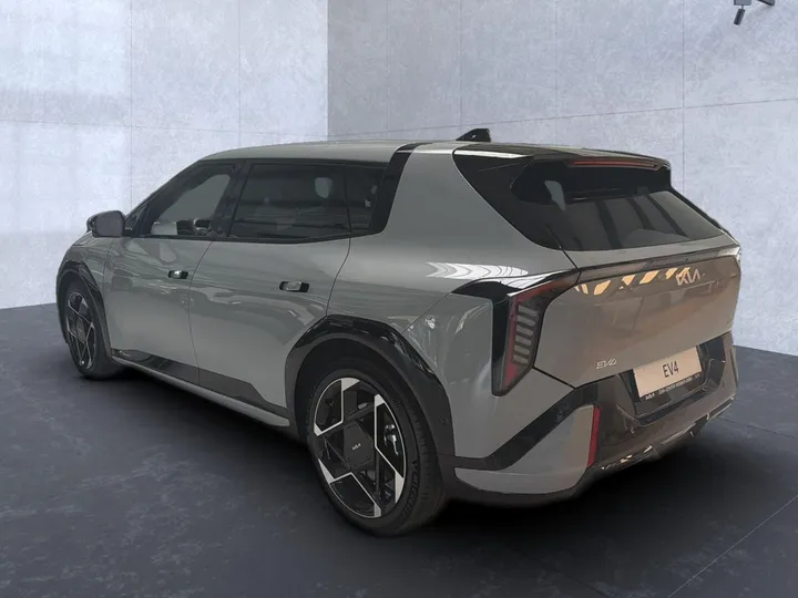 Kia EV4