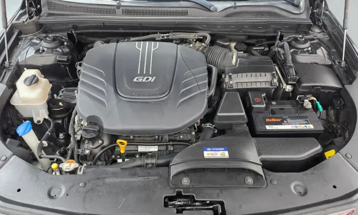 Hyundai Aslan