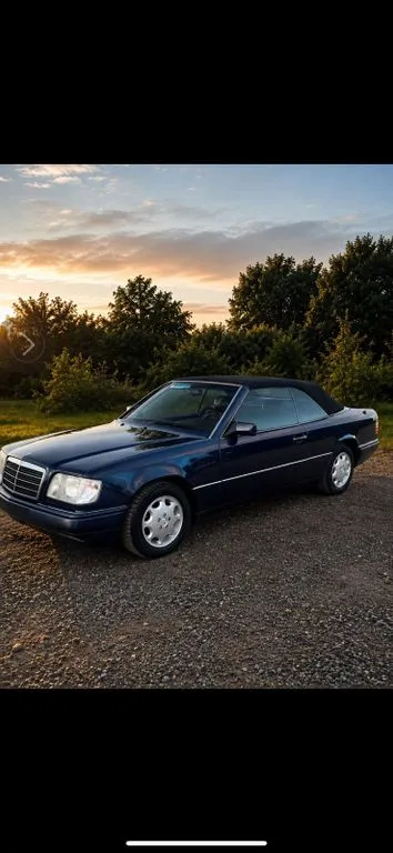 Mercedes-Benz E 220