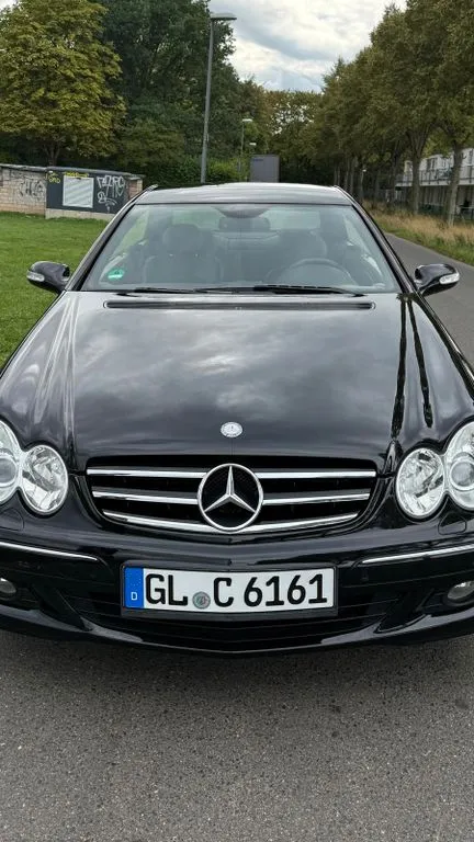 Mercedes-Benz CLK 220