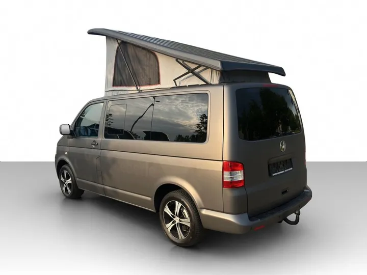 Volkswagen T5 California