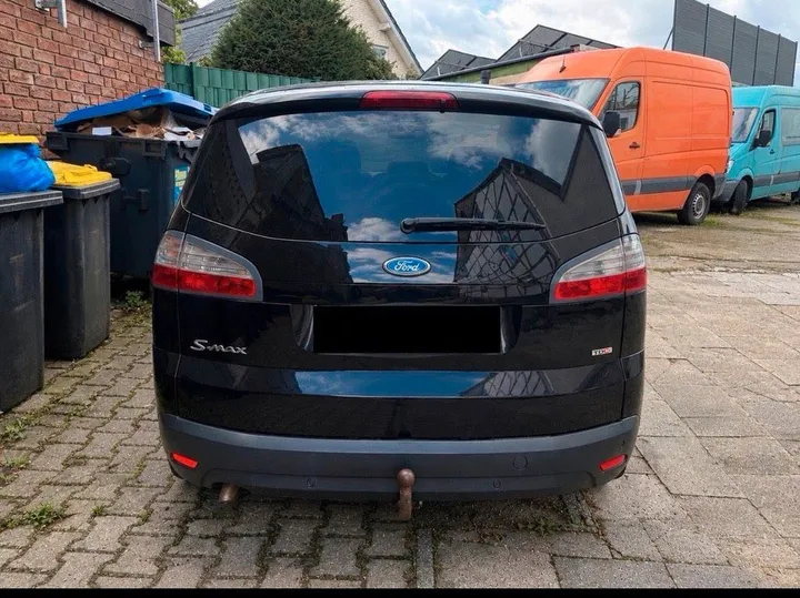 Ford S-Max