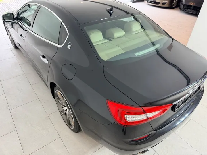 Maserati Quattroporte