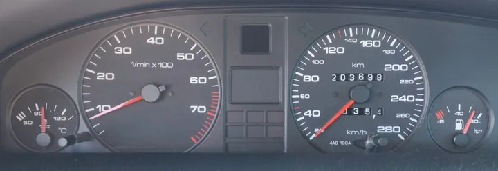 Audi 100