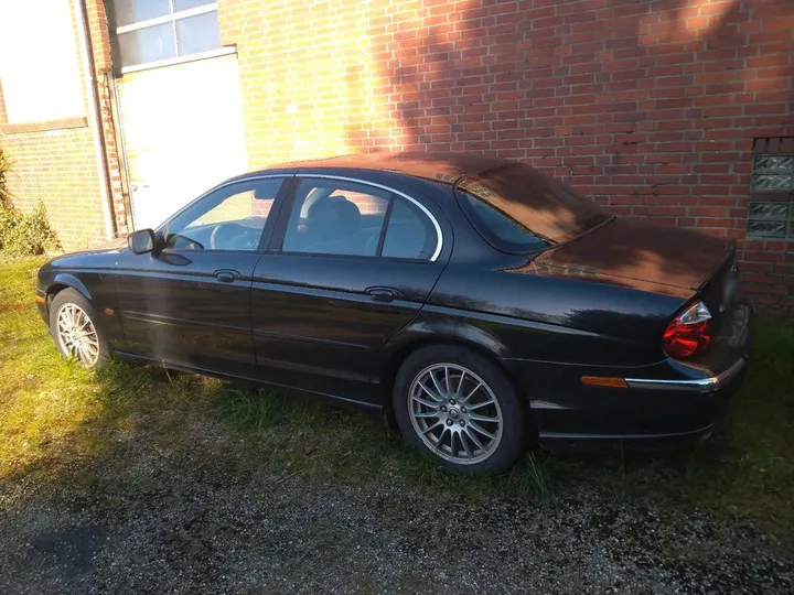 Jaguar S-Type