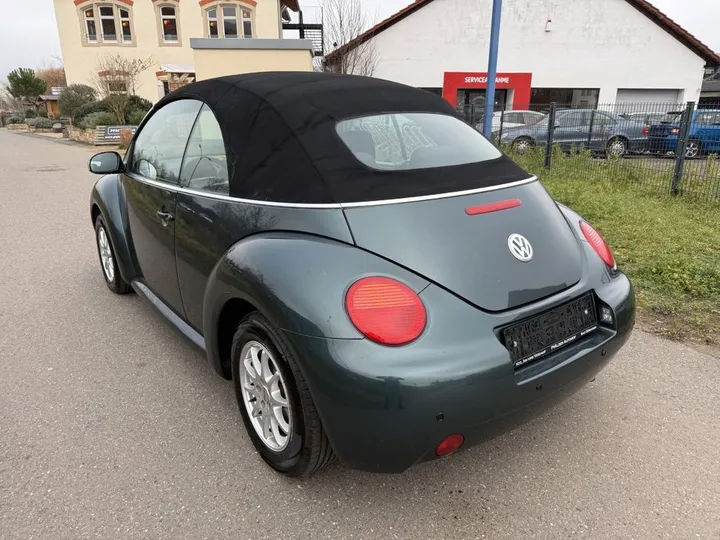 Volkswagen New Beetle