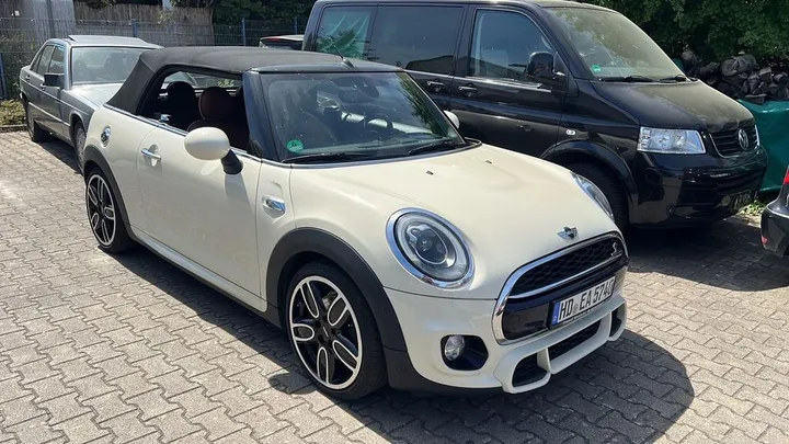 MINI Cooper S Cabrio