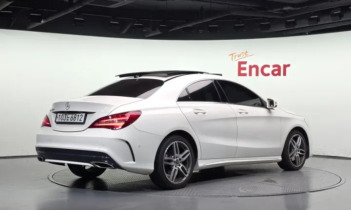 Mercedes-Benz CLA-Class