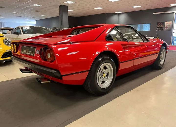 Ferrari 208