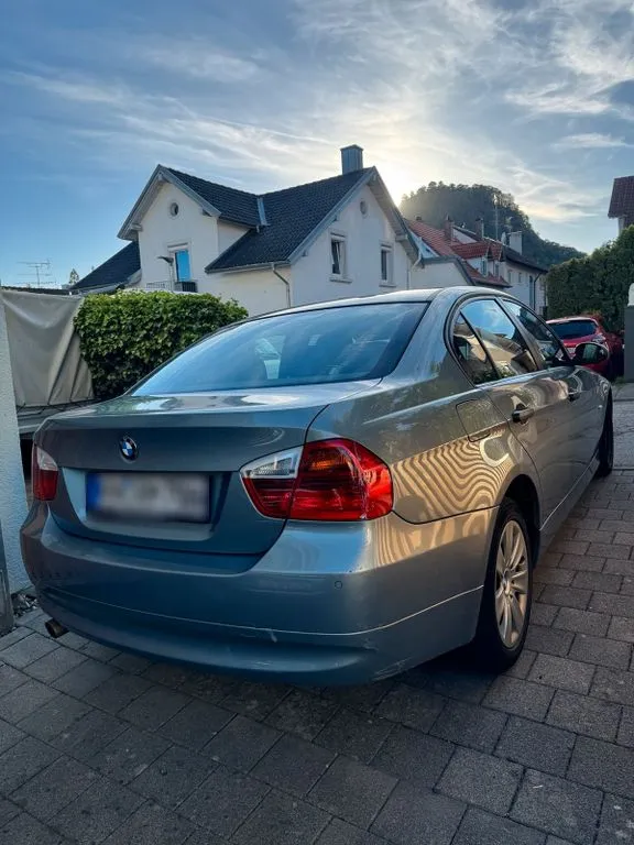 BMW 318