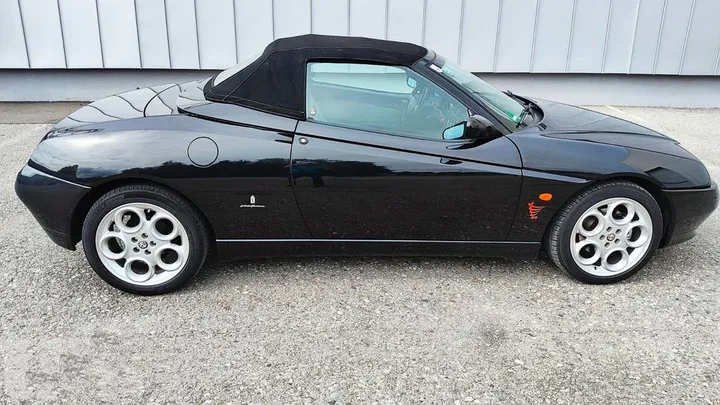 Alfa Romeo Spider