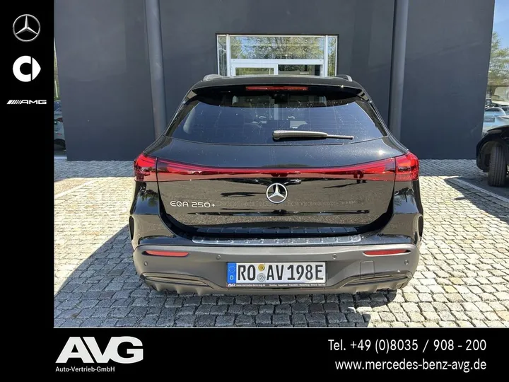 Mercedes-Benz EQA