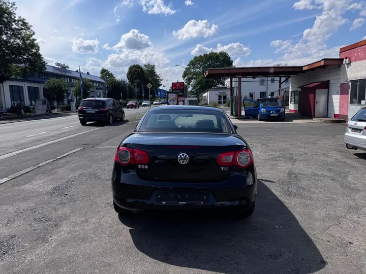 Volkswagen Eos