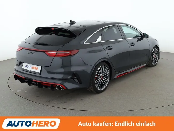 Kia pro cee'd / ProCeed