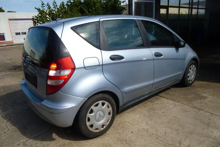 Mercedes-Benz A 160