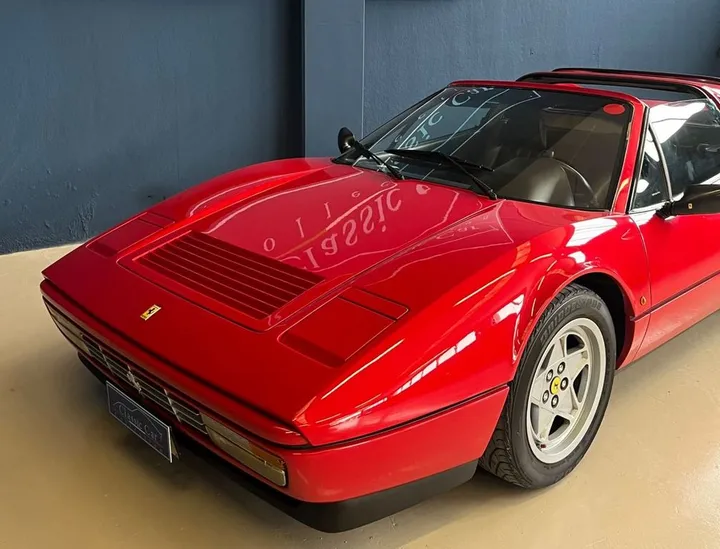 Ferrari 208