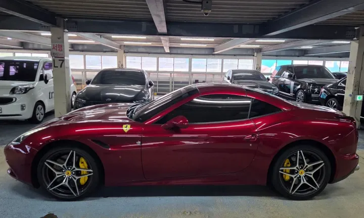 Ferrari California