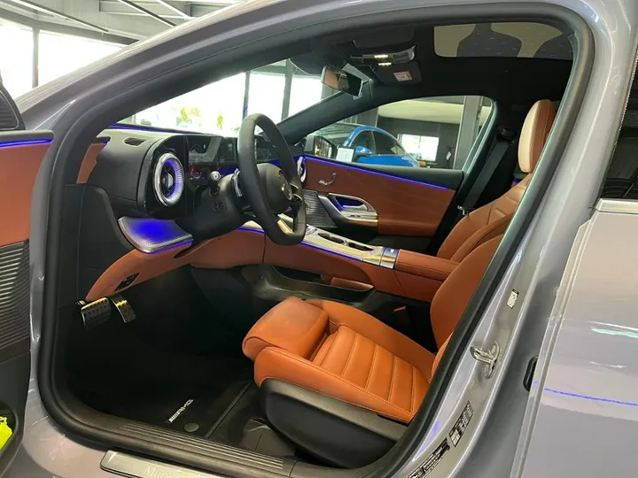 Mercedes-Benz C 400