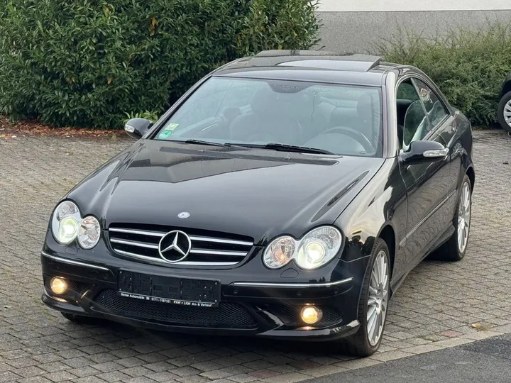 Mercedes-Benz CLK 220
