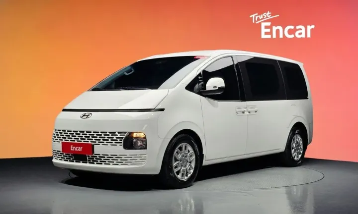 Hyundai Staria