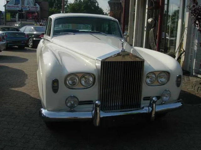 Rolls-Royce Silver Cloud