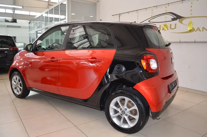 Smart ForFour