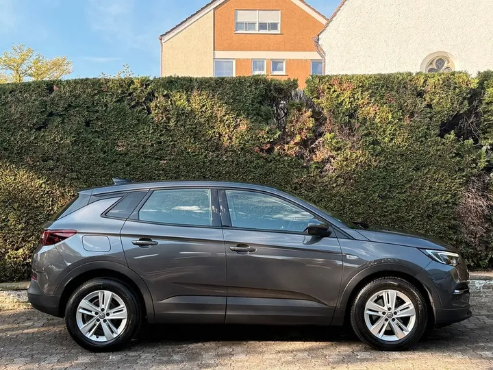 Opel Grandland (X)
