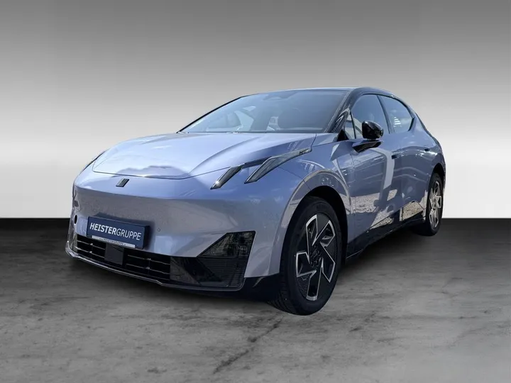 Lynk&Co 02