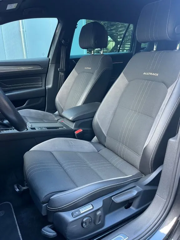 Volkswagen Passat Alltrack