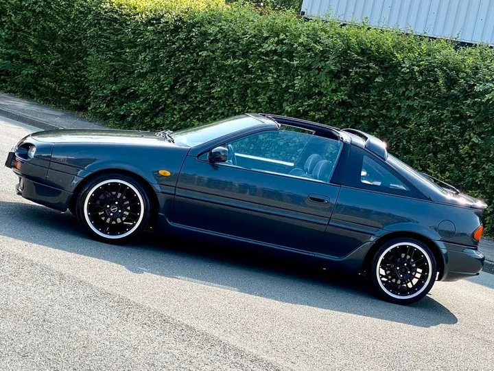 Nissan 100 NX