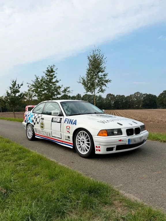 BMW 318