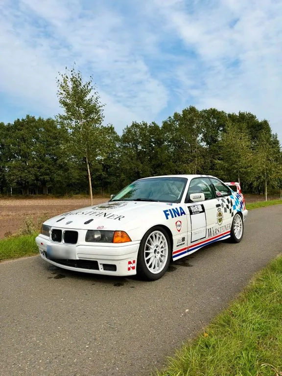 BMW 318